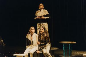 Teatro de la entrega | Compañía Teatral | Los Anunciantes
